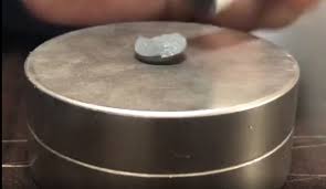 Read more about the article 한국 퀀텀에너지 연구소의 상온 상압 초전도체 개발 superconductor LK-99